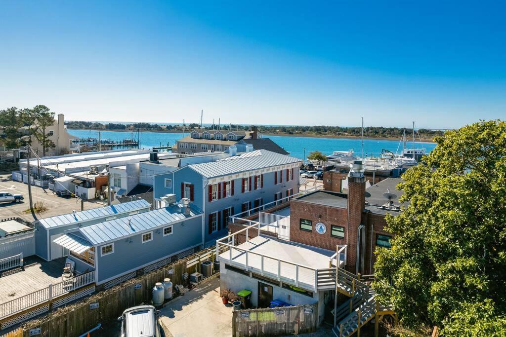 Why Knot Getaway...Rooftop With Waterview! Unit D Beaufort Екстер'єр фото