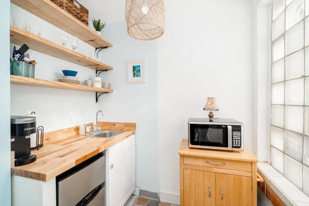 Why Knot Getaway...Rooftop With Waterview! Unit D Beaufort Екстер'єр фото
